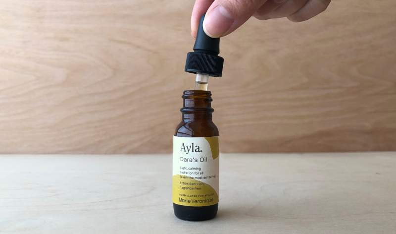 Office Ayla Packaging - Daras Oil - Lifestyle